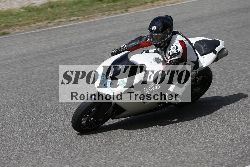 /09 19.04.2026  Caremotion get faster ADR/Gruppe gruen/816